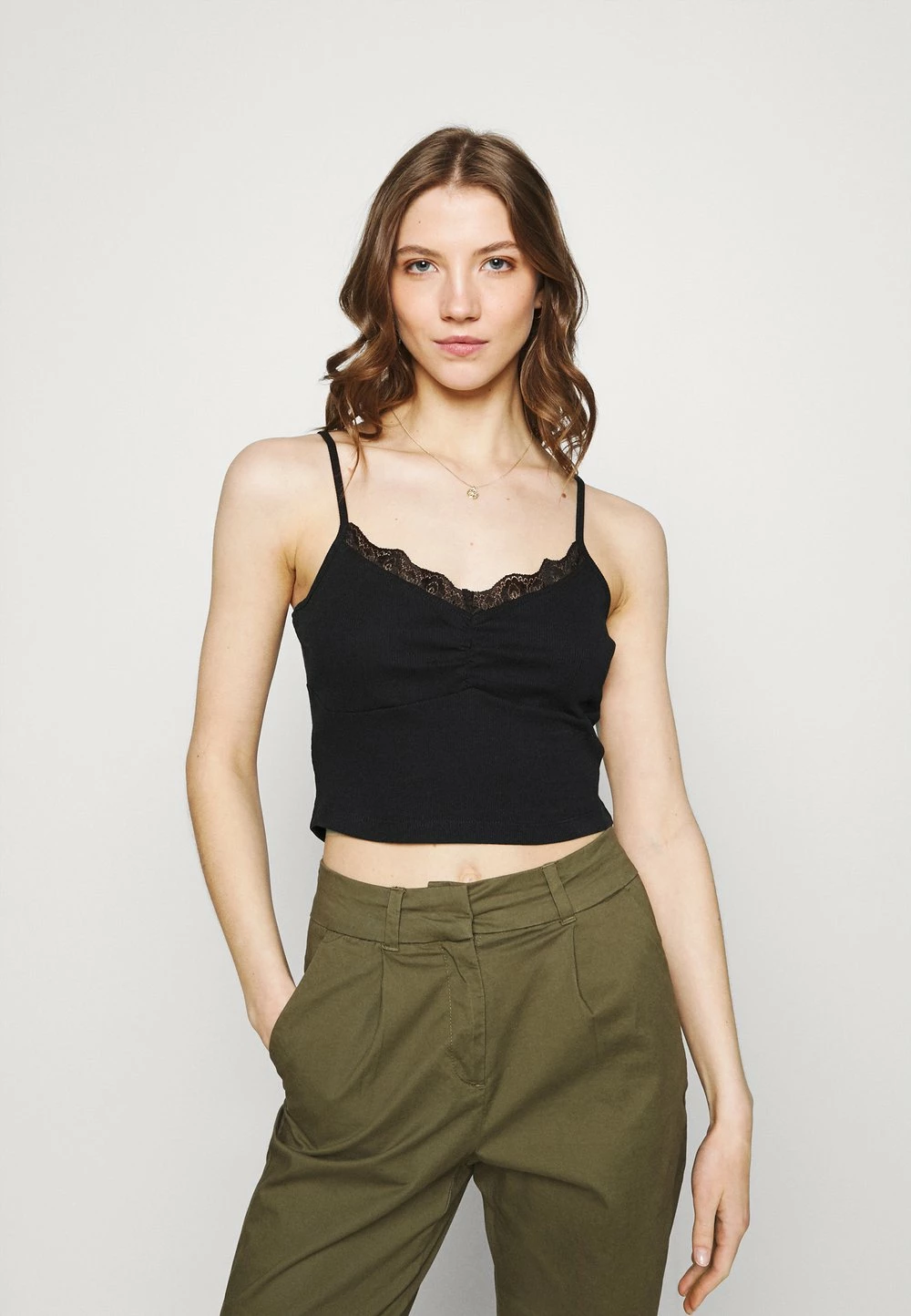 Meilleure vente ✔️ Even&Odd Prix Accessible 3 PACK - Débardeur t-shirts et tops col en v profond femme ⌛ 7 Meilleure vente ✔️ Even&Odd Prix Accessible 3 PACK - Débardeur t-shirts et tops col en v profond femme ⌛ – Image 5