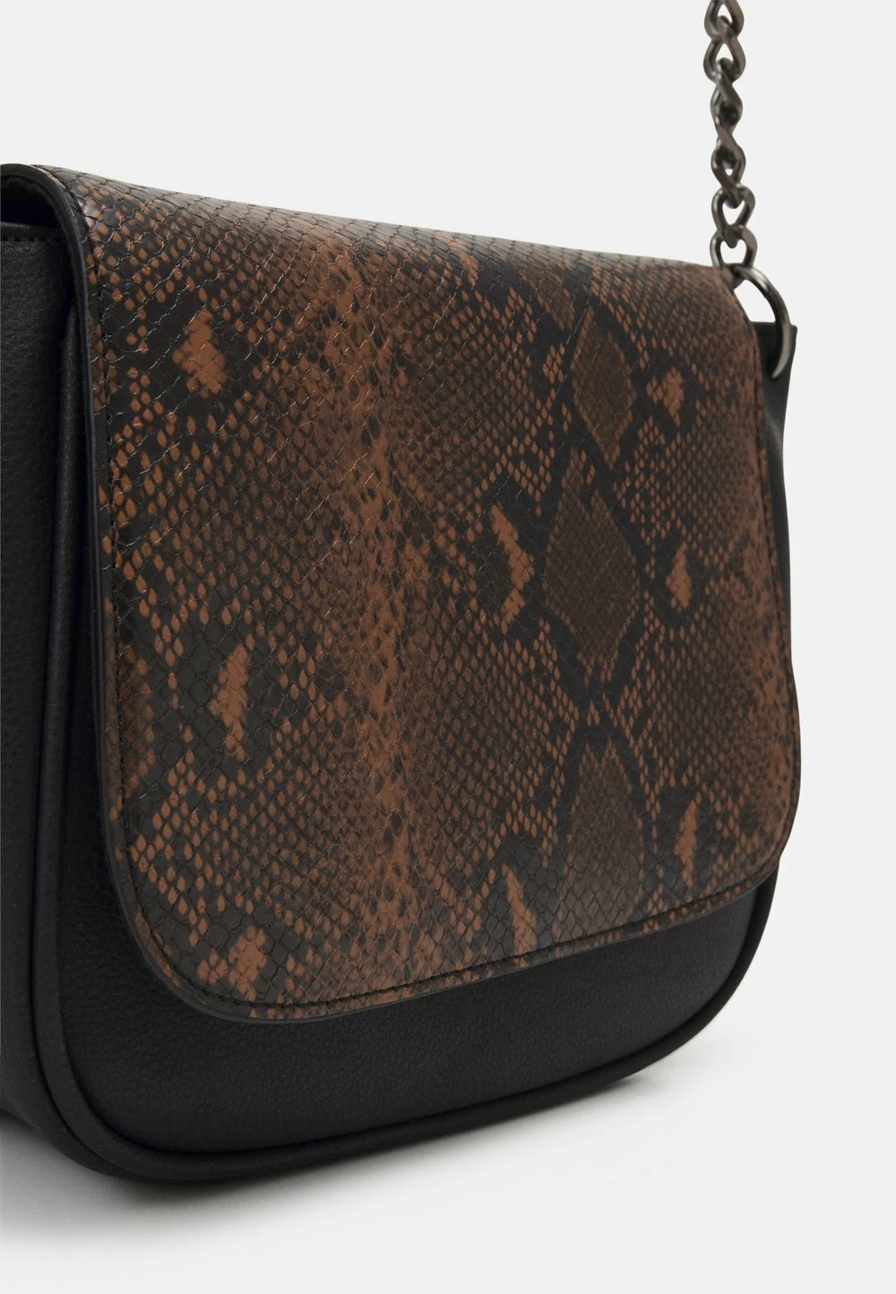 Offres 🛒 Plus Bas Prix De Vente Even&Odd Sac bandoulière sacs et bagages fermoir aimanté femme ✔️ 7 Offres 🛒 Plus Bas Prix De Vente Even&Odd Sac bandoulière sacs et bagages fermoir aimanté femme ✔️ – Image 5