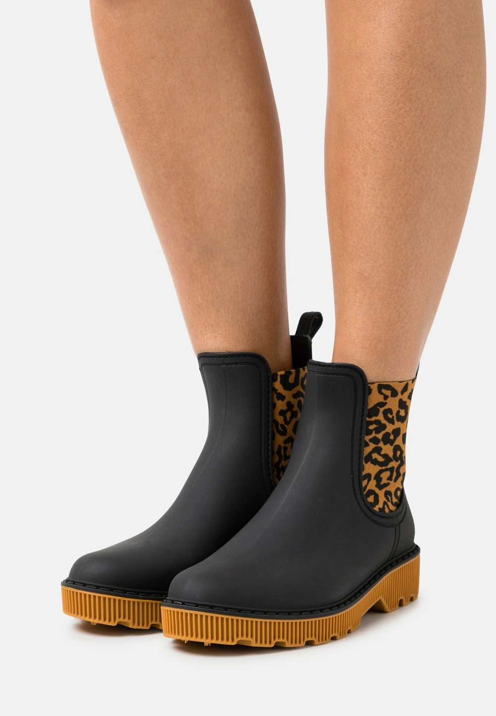 Bon marché 🔔 Even&Odd Prix Sacrifiés Bottes en caoutchouc rond femme 🧨 3 Bon marché 🔔 Even&Odd Prix Sacrifiés Bottes en caoutchouc rond femme 🧨