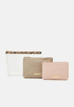 Offres ✨ Even&Odd SET - Trousse de toilette Remise En Ligne sacs de voyage et valises fermeture éclair femme ✨