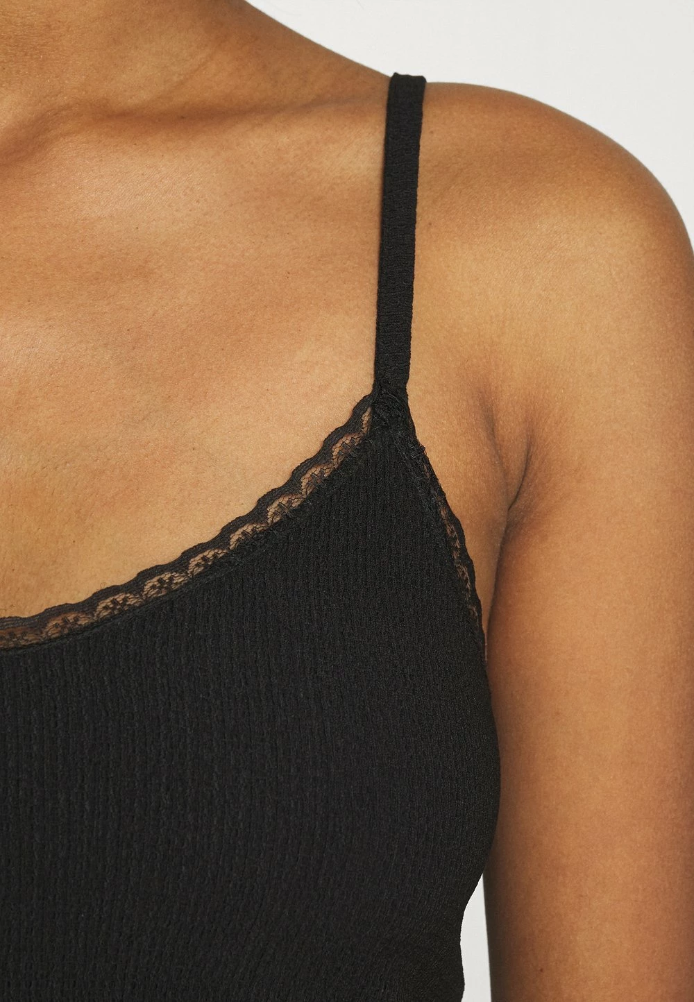 Offres đ Even&Odd DĂ©bardeur Prix dâAmis t-shirts et tops col en v profond femme đ 6 Offres đ Even&Odd DĂ©bardeur Prix dâAmis t-shirts et tops col en v profond femme đ â Image 4