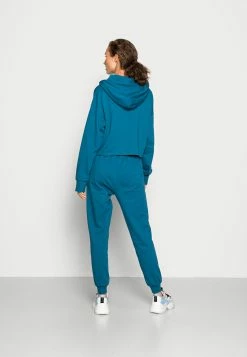 Acheter ❤️ Even&Odd Marchandise de première qualité SET CROPPED HOODIE WITH JOGGER - Sweat à capuche pantalons haute femme ✨ 12 Acheter ❤️ Even&Odd Marchandise de première qualité SET CROPPED HOODIE WITH JOGGER - Sweat à capuche pantalons haute femme ✨ -Even&Odd Soldes Boutique 20b2512ce69e4dfc9871ac608bf91f35