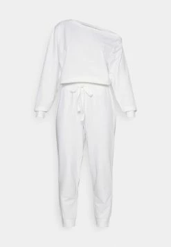 Les meilleures critiques de 🔔 Even&Odd Combinaison Prix Bradés combinaisons & salopettes couleur unie femme 🛒 14 Les meilleures critiques de 🔔 Even&Odd Combinaison Prix Bradés combinaisons & salopettes couleur unie femme 🛒 -Even&Odd Soldes Boutique 2692536400344532a8a38ba70a37d9f5 2