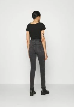 Remise 🔥 Bon Rapport Coût-Efficacité Even&Odd T-shirt basique t-shirts et tops encolure large ronde femme 🤩 11 Remise 🔥 Bon Rapport Coût-Efficacité Even&Odd T-shirt basique t-shirts et tops encolure large ronde femme 🤩 -Even&Odd Soldes Boutique 2b92324e449646beaa3f67614ed72d4d