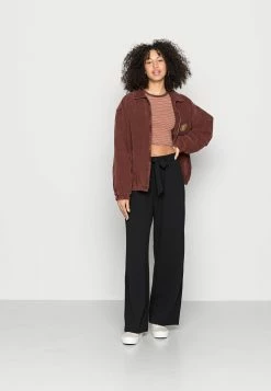 Grosses soldes 🔥 Even&Odd BELT DETAIL WIDE LEG PANTS - Pantalon classique qualité absolue pantalons haute femme ✔️ -Even&Odd Soldes Boutique 31a7071effa04730a2e07f1b981293ae