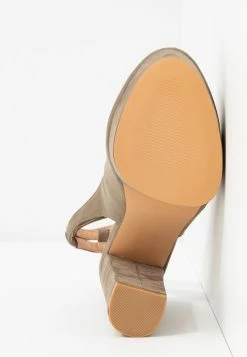 Le moins cher 🛒 Even&Odd Prix Favorable Escarpins à talons hauts chaussures à talons rond femme 🤩 -Even&Odd Soldes Boutique 350d2ead97374f42a2a7334fe408136c