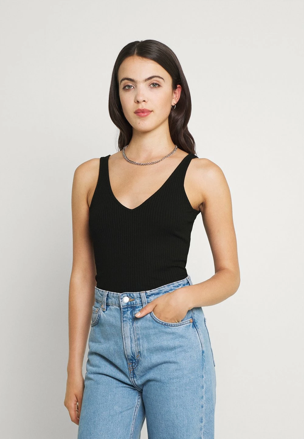 Remise ✨ Even&Odd 2 PACK - Débardeur excellente qualité t-shirts et tops col en v profond femme ❤️ 6 Remise ✨ Even&Odd 2 PACK - Débardeur excellente qualité t-shirts et tops col en v profond femme ❤️ – Image 4