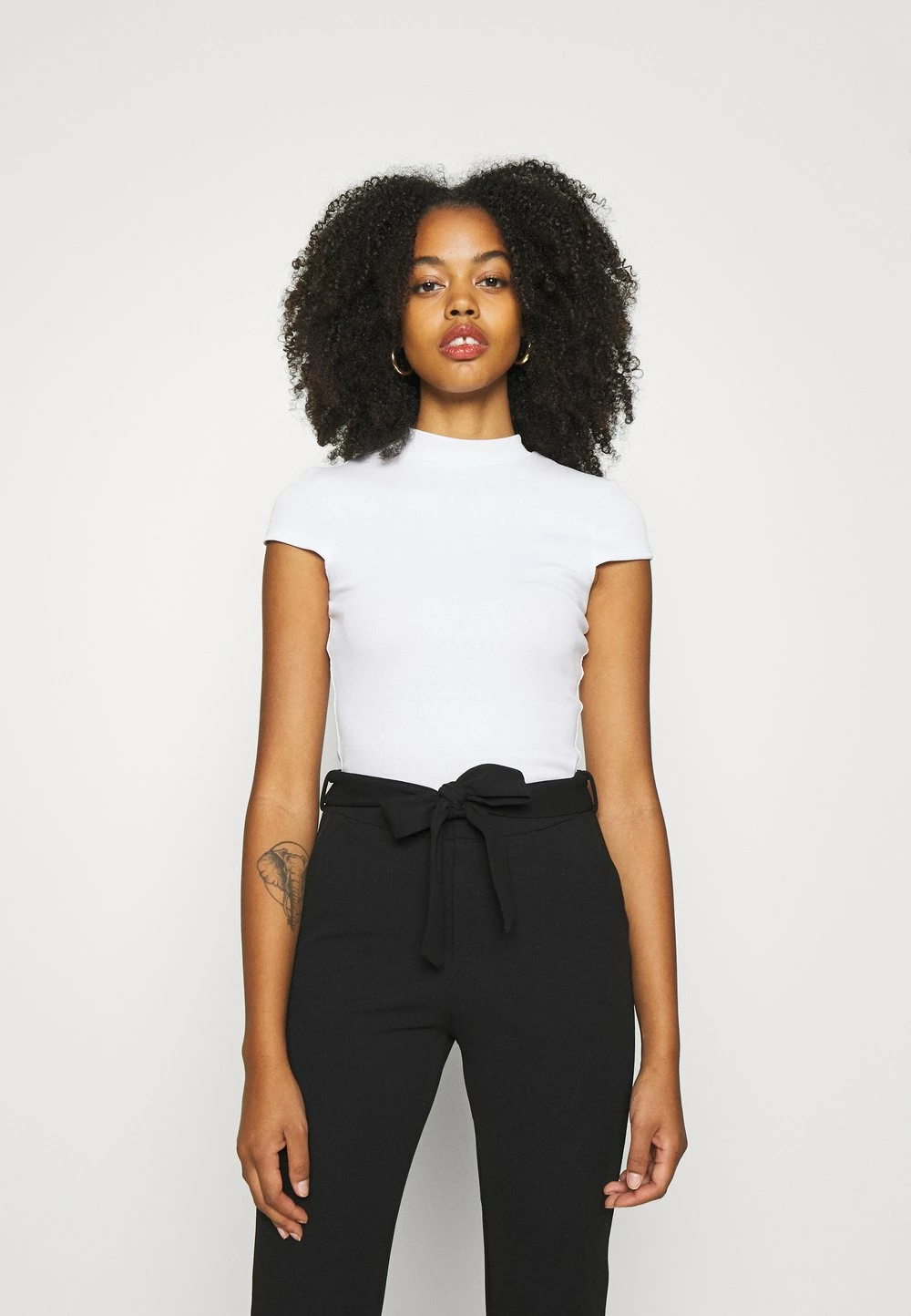 Acheter 😉 Prix Bradés Even&Odd T-shirt basique t-shirts et tops col officier femme 🛒 3 Acheter 😉 Prix Bradés Even&Odd T-shirt basique t-shirts et tops col officier femme 🛒