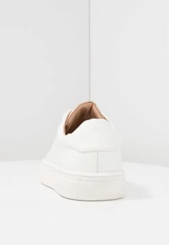 Meilleur prix 🧨 Even&Odd excellente qualité Baskets basses 👟 sneakers rond femme 😉 -Even&Odd Soldes Boutique 5dd5711d6d044fdebe7a8d353fa812c2