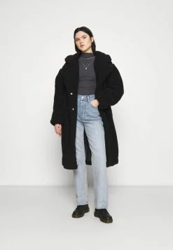 Coupon 👏 Even&Odd T-shirt à manches longues Qualité Fiable t-shirts et tops col officier femme 🌟 -Even&Odd Soldes Boutique 669d51733a1a42c682905b96c5bb4210