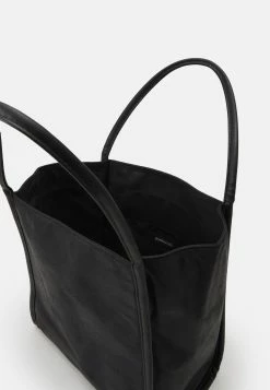 Bon marché 😉 Even&Odd Sac à main Meilleure qualité sacs compartiment pour téléphone portable femme ✔️ 8 Bon marché 😉 Even&Odd Sac à main Meilleure qualité sacs compartiment pour téléphone portable femme ✔️ -Even&Odd Soldes Boutique 6cc48ef17e9a4557a285266856aa25b5