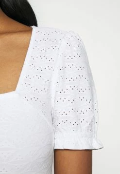 Top 10 đ Even&Odd T-shirt imprimĂ© Soldes En Ligne t-shirts et tops col carré femme â 12 Top 10 đ Even&Odd T-shirt imprimĂ© Soldes En Ligne t-shirts et tops col carré femme â -Even&Odd Soldes Boutique 72e186bf32ed49af894eb806ba2a4ef8