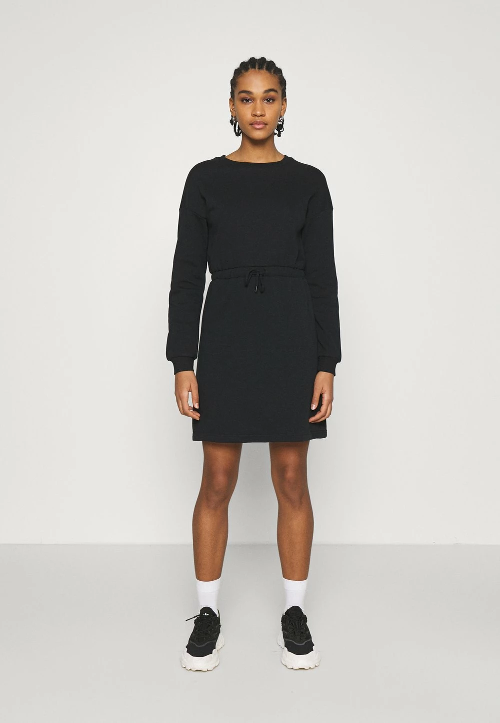 Les meilleures critiques de 🛒 Even&Odd Meilleure qualité sweat mini drawstring waist 👗 dress - Robe de jour robes col rond femme 🛒 3 Les meilleures critiques de 🛒 Even&Odd Meilleure qualité sweat mini drawstring waist 👗 dress - Robe de jour robes col rond femme 🛒