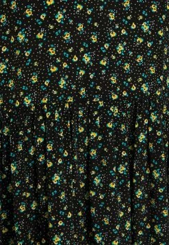 Le moins cher 🔔 Even&Odd Vendre-Réclame Robe de jour robes col rond femme 😉 -Even&Odd Soldes Boutique 7b21fe93044e4fa1be8151447536fb23