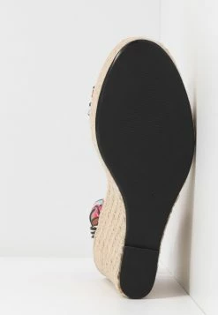 Les meilleures critiques de ❤️ Even&Odd 🩴 Sandales à talons hauts Rabais ouvert femme 💯 -Even&Odd Soldes Boutique 8337b489bb2c46e1bab0ae13d3037358