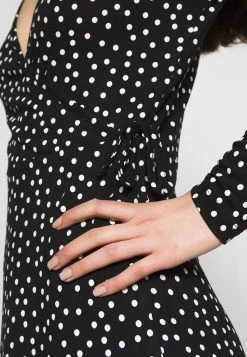 Nouveau 🧨 Even&Odd Prix Accessible FAKE WRAP 👗 DRESS - Robe en jersey robes cache-cœur femme 🔥 -Even&Odd Soldes Boutique a04e6ebdd81c443ca4cd81a7716d05c7