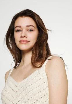 Coupon 🥰 Even&Odd Bon Rapport Coût-Efficacité Débardeur t-shirts et tops col en v profond femme 😀 11 Coupon 🥰 Even&Odd Bon Rapport Coût-Efficacité Débardeur t-shirts et tops col en v profond femme 😀 -Even&Odd Soldes Boutique adc0bf4367f94da9bab58e33c293c867