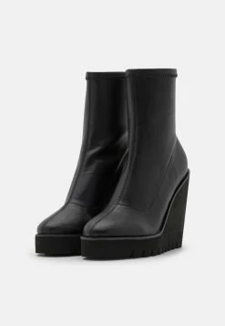 Offres ⌛ Even&Odd Prix Dynamité Bottines à plateau talons hauts rond femme ✔️ -Even&Odd Soldes Boutique b400f41842ea47739a68ee0484407ba3