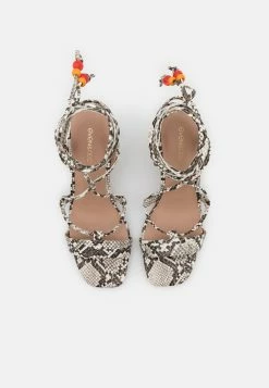 Tout neuf 🌟 Even&Odd Pas Cher 🩴 Sandales 🩴 Sandales et nu-pieds ouvert femme ✨ -Even&Odd Soldes Boutique b74ed2c74fd343a78372b4827743009d