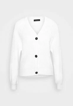 Offres 🎁 Even&Odd Vendre BUTTON THROUGH CARDIGAN - Gilet pulls et gilets col en v profond femme 🧨 21 Offres 🎁 Even&Odd Vendre BUTTON THROUGH CARDIGAN - Gilet pulls et gilets col en v profond femme 🧨 -Even&Odd Soldes Boutique b7626d3b8e36425eb5a755ac798faf45 2