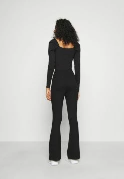 Coupon ⭐ Prix Compétitif Even&Odd T-shirt à manches longues t-shirts et tops col carré femme 💯 -Even&Odd Soldes Boutique ba361ff7a24941deb347968f0d9f0e6f