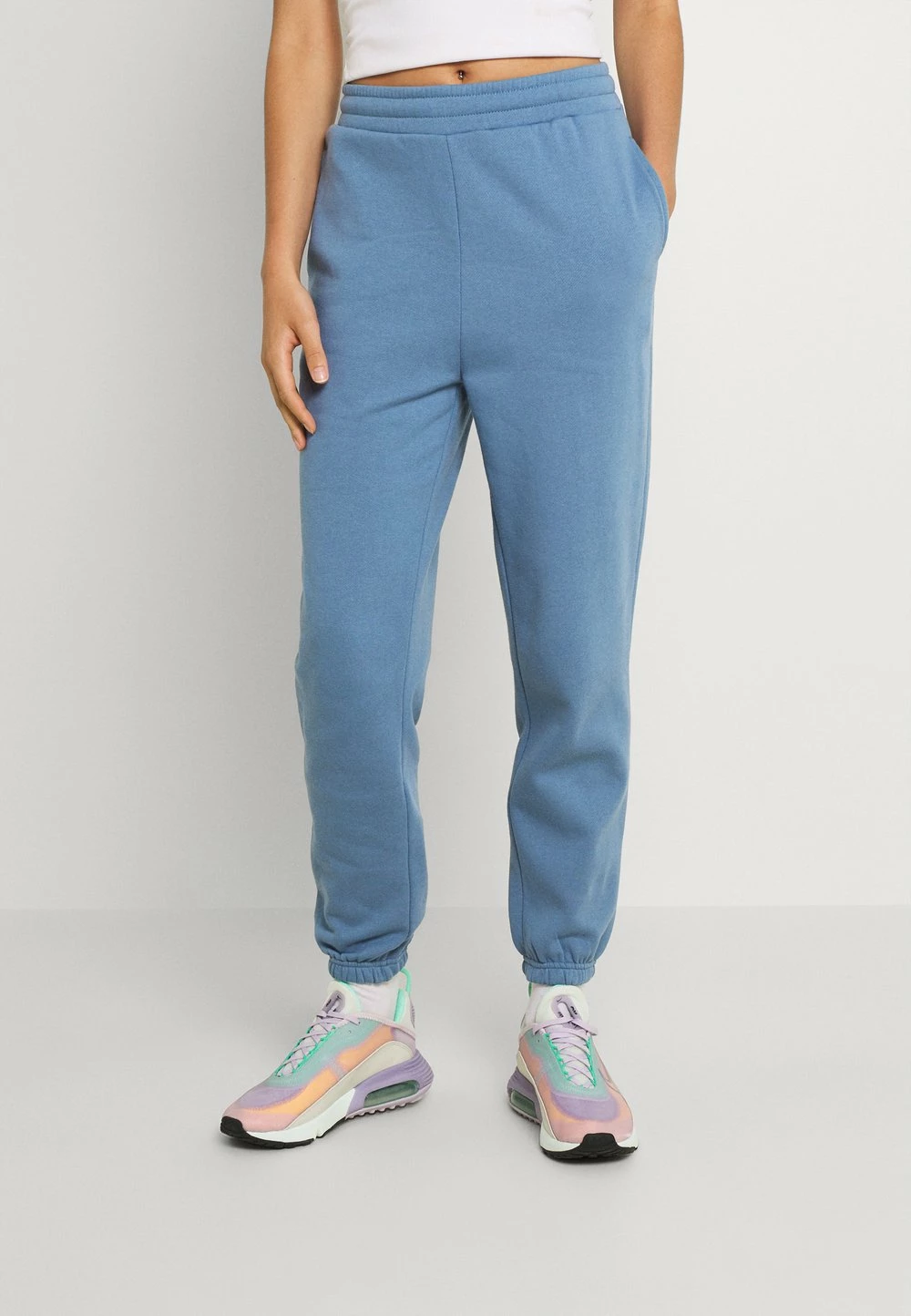 Bon marché 👏 Even&Odd Prix Aimable Pantalon de survêtement pantalons haute femme 💯 3 Bon marché 👏 Even&Odd Prix Aimable Pantalon de survêtement pantalons haute femme 💯