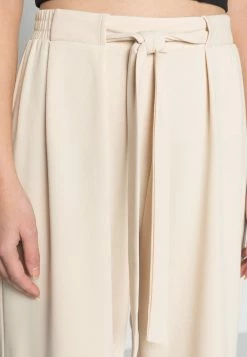 Bon marché 👏 Even&Odd Prix Sacrifiés BELT DETAIL WIDE LEG PANTS - Pantalon classique pantalons haute femme ✨ -Even&Odd Soldes Boutique d141392ace1c430a8894e0bcbeddd1fe