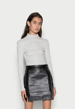 Bon marché ✔️ Even&Odd Prix Incroyables T-shirt à manches longues t-shirts et tops col roulé femme ✔️