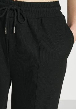 Meilleur prix đ Prix Imbattable Even&Odd Ribbed straight leg joggers - Pantalon de survĂȘtement pantalons haute femme đ„ 13 Meilleur prix đ Prix Imbattable Even&Odd Ribbed straight leg joggers - Pantalon de survĂȘtement pantalons haute femme đ„ -Even&Odd Soldes Boutique dcd1f605bb3c40e6b0747f291e299bf8