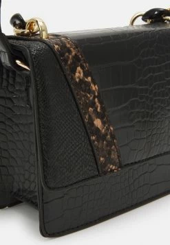 Bon marché 😉 Even&Odd Prix Discount Sac à main sacs fermoir aimanté femme 🧨 11 Bon marché 😉 Even&Odd Prix Discount Sac à main sacs fermoir aimanté femme 🧨 -Even&Odd Soldes Boutique eef35267bdd849a498e59efed241dbb2