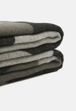 Nouveau 😍 Even&Odd Prix Malin Écharpe foulards et écharpes chiné femme 😀 10 Nouveau 😍 Even&Odd Prix Malin Écharpe foulards et écharpes chiné femme 😀 -Even&Odd Soldes Boutique f5a7f293fd224dbf8d974a3596725713