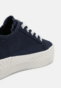 Coupon 🤩 Even&Odd Prix Favorable Baskets basses 👟 sneakers rond femme 😍 16 Coupon 🤩 Even&Odd Prix Favorable Baskets basses 👟 sneakers rond femme 😍 -Even&Odd Soldes Boutique fdb563e973944c70b026e82cc15a7bc7